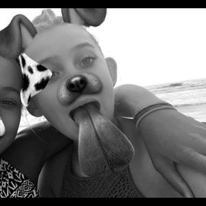 Meet your Posher, Lacie